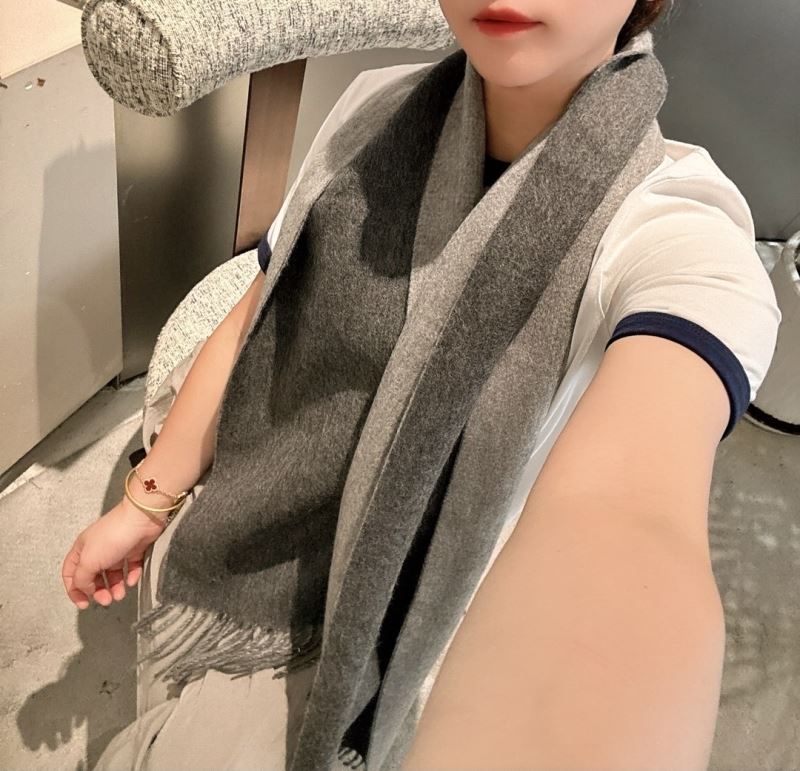 Loewe Scarf